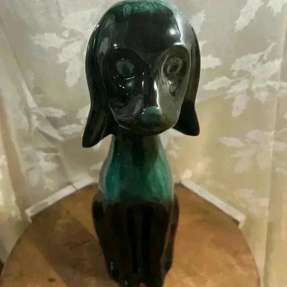 Vintage Canadian Blue Mountain Pottery 14"  Sitting Dog - Picture 5 of 5